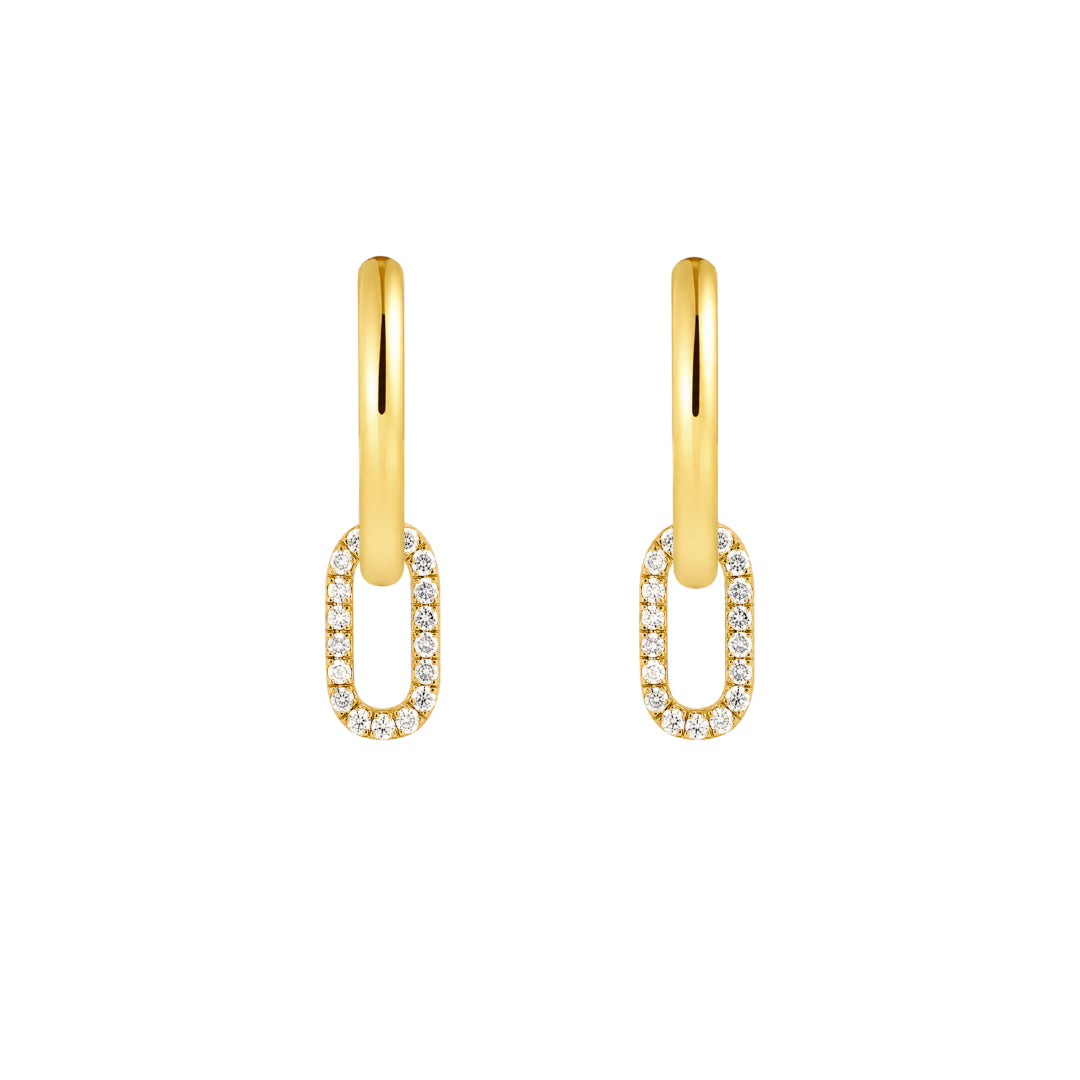 Gouden huggie oorringen met een open ovalen bedel hanger ingelegd met zirkonia, van Bedels & Bedels.