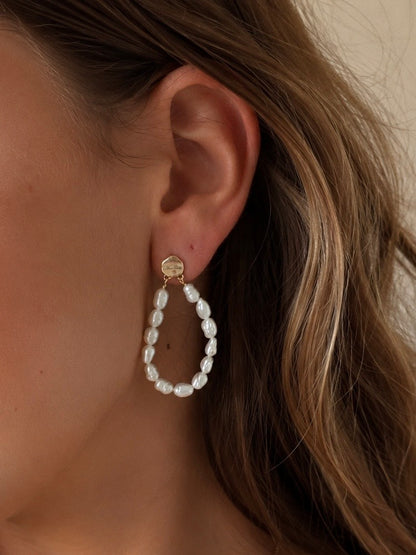JULIA | Statement oorbellen parel goud